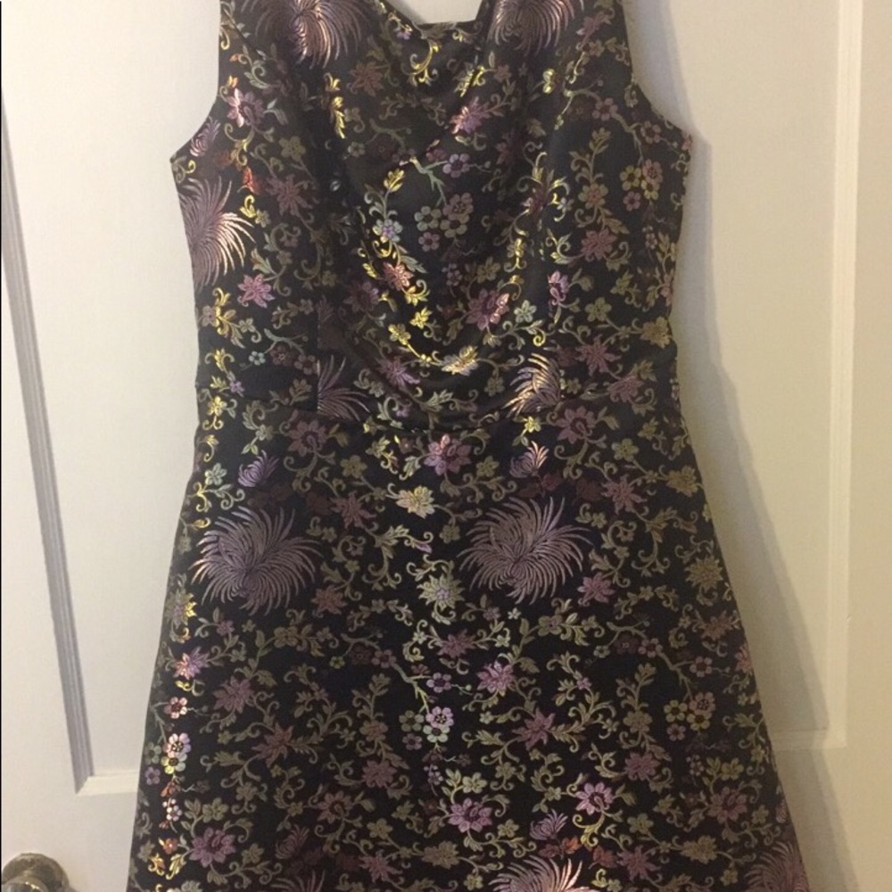 Liza Luxe Dress - Picture 5 of 8